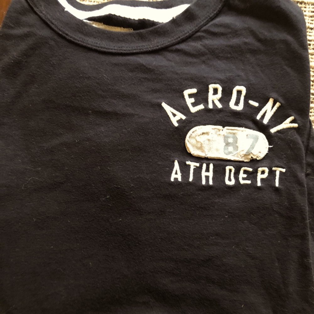 Men’s Aeropostale long sleeve t-shirt